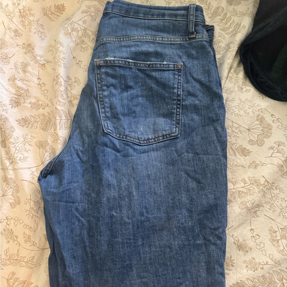 Women Blue Jeans - Picture 4 of 4